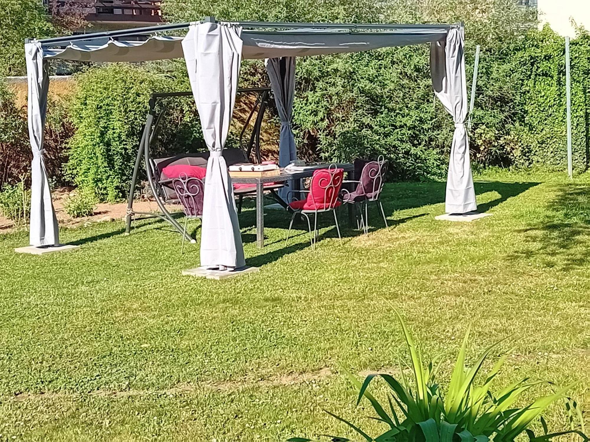 Indian Tent Tipi In Shared Lot And Shared Bathroom Mrse Exterior photo